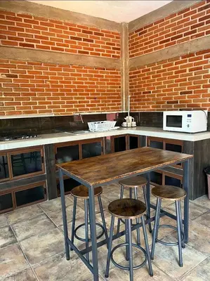 Una cocina o zona de cocina en Casa Temazcal Madre Tierra