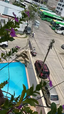 Piscina en o cerca de Cómodo Departamento