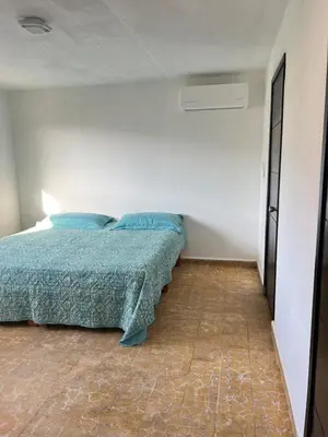 Cama o camas de una habitación en Compact downtown apartment