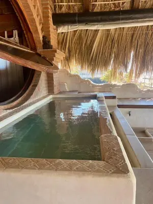Piscina en o cerca de Bohemian Loft - Beachfront - Casa 3 Lunas