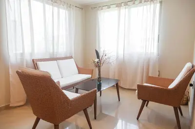 Zona de estar de Newly renovated apartment with pool