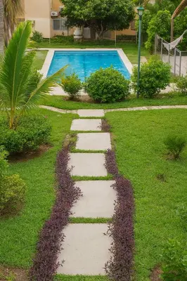 Piscina en o cerca de Two-bedroom condo Ground floor
