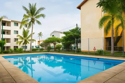 Piscina en o cerca de Two-bedroom condo Ground floor