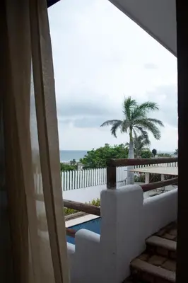 Un balcón o terraza de CASA ANTIA vacation home on Chachalacas beach