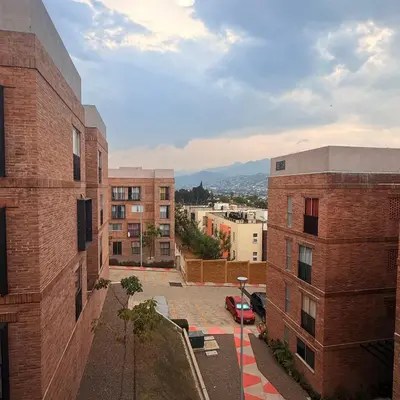 Edificio en el que se encuentra el apartamento