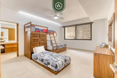 Cama o camas de una habitación en Luxury 4 BR Condo - Amazing Bay View - Pool