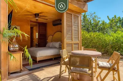 Cama o camas de una habitación en Stunning Two-bedroom Ocean View House - Mazul