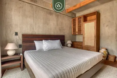 Cama o camas de una habitación en Luxury 2 BR Condo in Downtown - AC - Peaceful