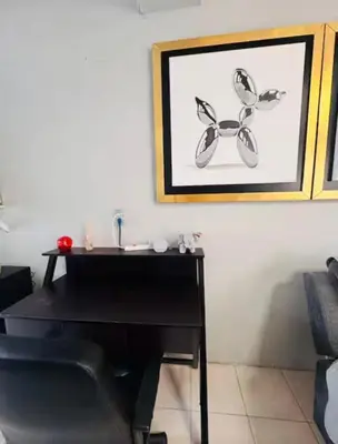 Zona de estar de Habitación en Zona Tejería cerca de ciudad industrial