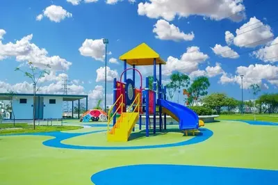 Zona de juegos infantil en Casa con alberca y wifi para 10 huéspedes Morelos