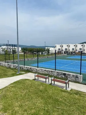 Instalaciones para jugar a tenis o squash en Casa con alberca y wifi para 10 huéspedes Morelos o alrededores