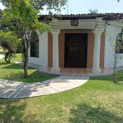 Quinta Corona Hospedaje Familiar