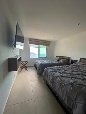 Cama o camas de una habitación en Penthouse with Beautiful View, Jacuzzi and Daily Cleaning