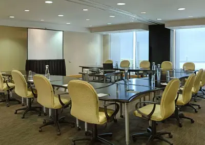 Zona business o sala de conferencias en NH Collection Mexico City Airport T2