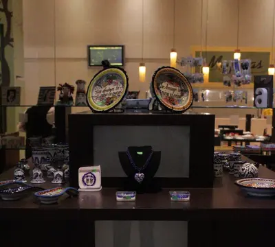 Comida en o cerca de este hotel