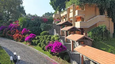 Jardín al aire libre en Marriott Puebla Hotel Meson del Angel