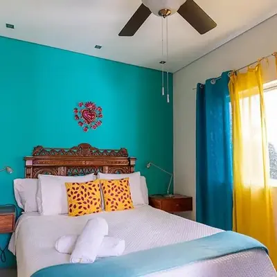 Casa de las Bugambilias B&B