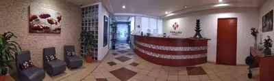 El vestíbulo o zona de recepción de Hotel Marllou