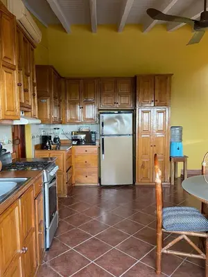 Una cocina o zona de cocina en Suites La Hacienda