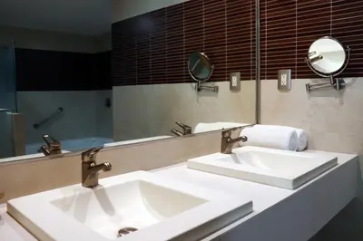 Un baño de Hotel Rio 1300