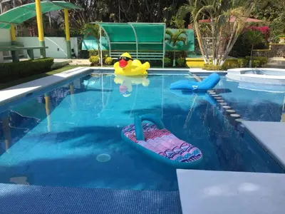 Piscina en o cerca de Residencia Jacarandas
