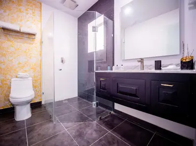 Un baño de Hotel DC Boutique & SPA