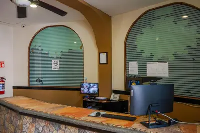 El vestíbulo o zona de recepción de OYO Hotel Plaza Veracruz Centro Historico