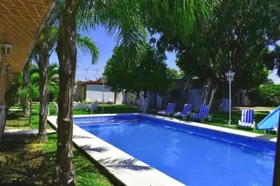 Piscina en o cerca de Finca de los Angeles