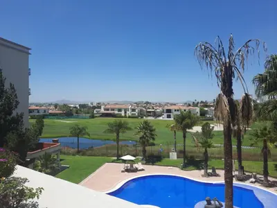 Piscina en o cerca de Camino Real Puebla Angelopolis