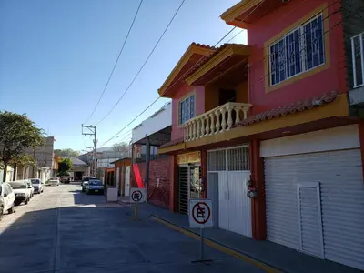 El barrio de los alrededores o un barrio cerca de este hotel