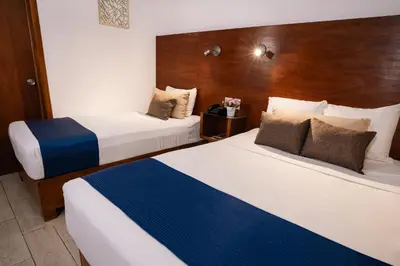 Cama o camas de una habitación en Hotel del Carmen, en el Centro- DESAYUNO Incluido !
