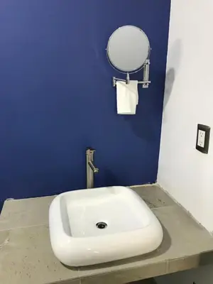 Un baño de Hotel Plaza Amalia