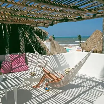 Hotel Azucar