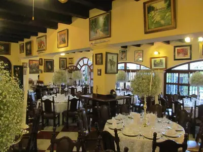 Un restaurante o sitio para comer en Posada Coatepec