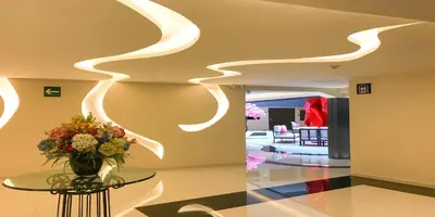 Una televisión o centro de entretenimiento en Plaza Poblana