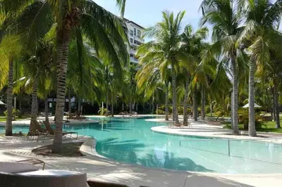 Piscina en o cerca de Departamento en La Isla Acapulco Torre H