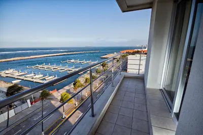 Un balcón o terraza de Balaju Hotel & Suites