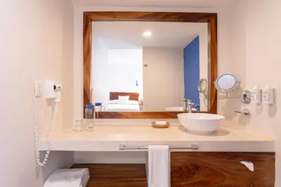 Un baño de Hotel Suites Villasol