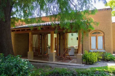 Jardín al aire libre en Mision del Sol Resort & Spa Adults Only