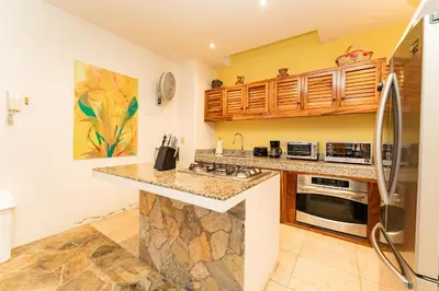 Una cocina o zona de cocina en 1035 - Vista Hermosa