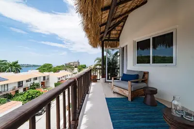Un balcón o terraza de 1013 - Villa Maya