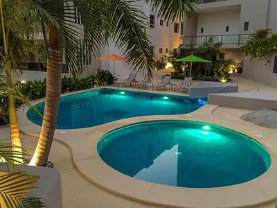 Piscina en o cerca de 2055 - Cosmo 8A2