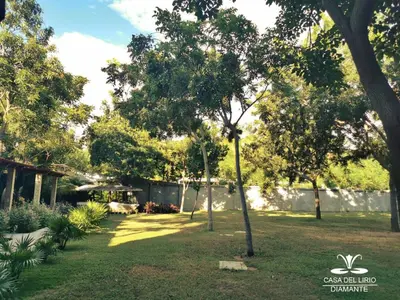 Jardín al aire libre en Hotel Casa de Lirio Diamante
