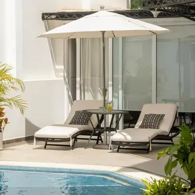 Casa Bonita Hotel & Luxury Residence
