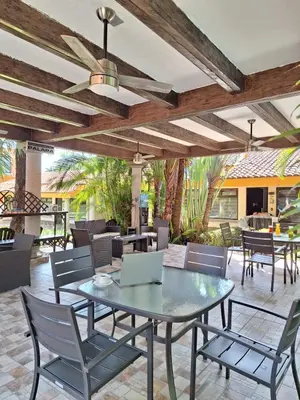 Un restaurante o sitio para comer en Hotel Palmareca