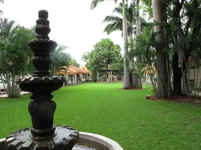 Jardín al aire libre en Hotel Palmareca