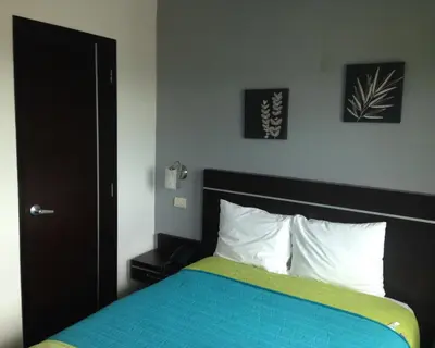 Cama o camas de una habitación en Hotel Misión Express Xalapa