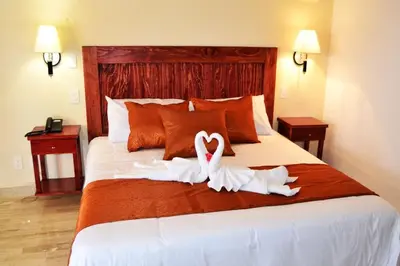 Cama o camas de una habitación en Hotel Rinconada de Cortes