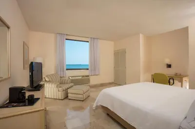 Cama o camas de una habitación en Fiesta Inn Veracruz Malecon