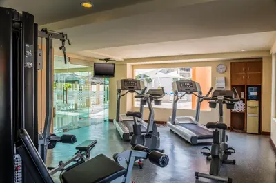 Gimnasio o instalaciones de fitness de Fiesta Inn Tuxtla Gutierrez